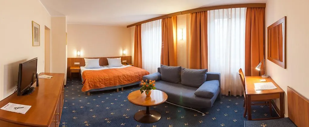 Hotel Rubin Düsseldorf 3*,